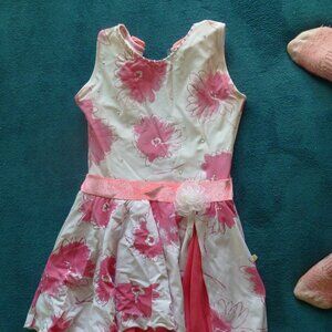 Beautiful and graceful girls handmade Figure skating outfit, Size 10-12